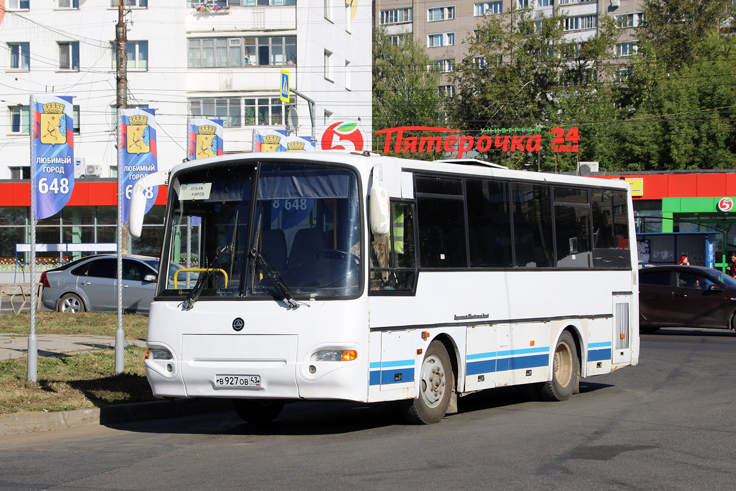 Кировская область, ПАЗ-4230-02 (КАвЗ) № В 927 ОВ 43