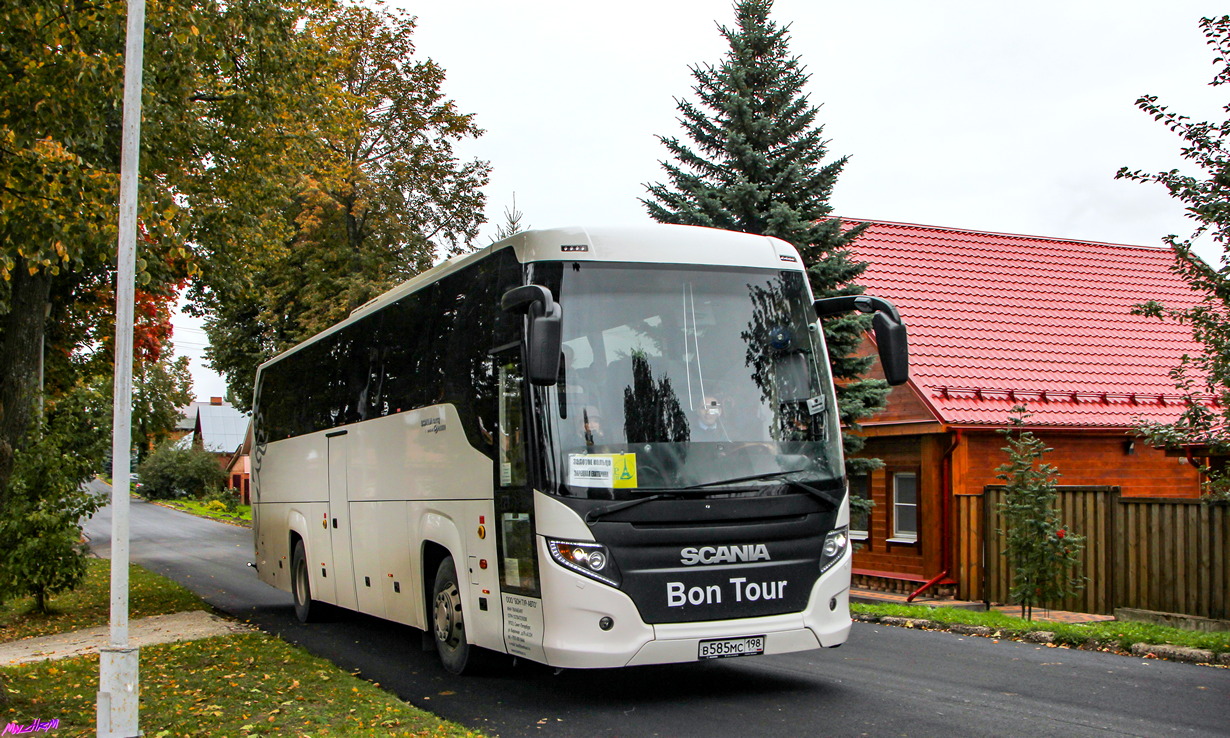 Санкт-Петербург, Scania Touring HD № В 585 МС 198