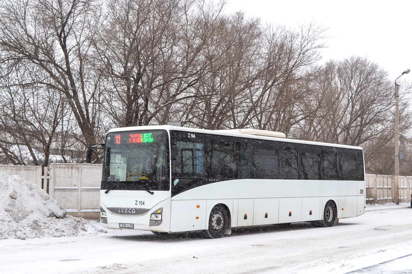 Астана, IVECO Crossway LINE 13M (СарыаркаАвтоПром) № Z104