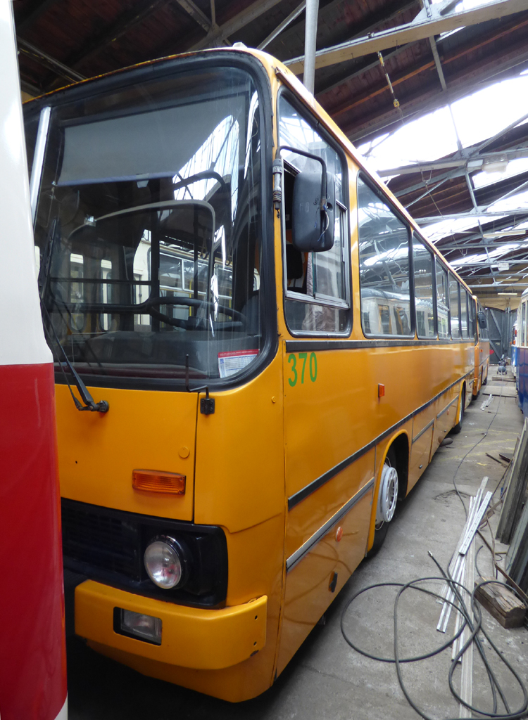 Польша, Ikarus 260.43 № 3938
