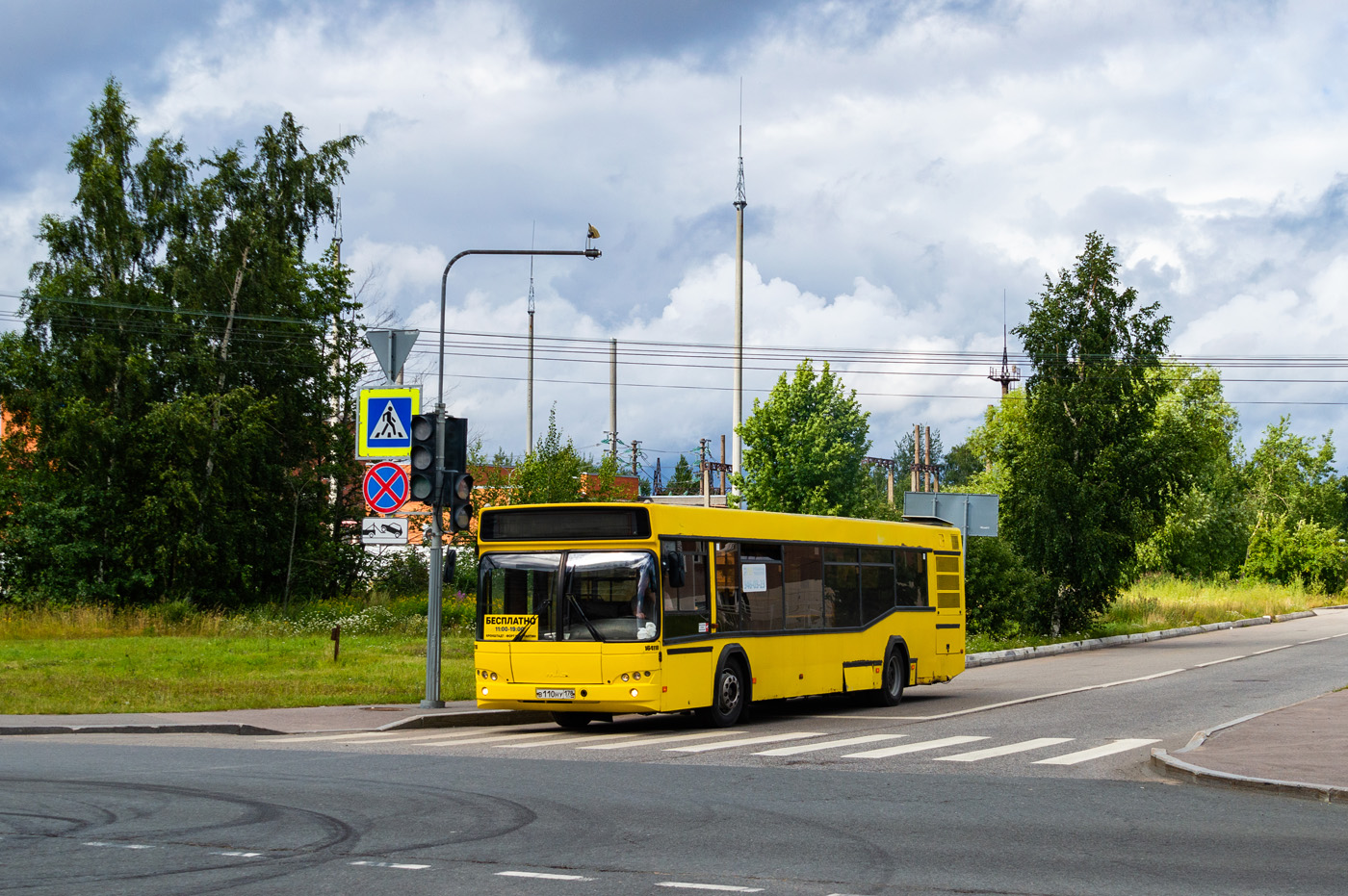 Санкт-Петербург, МАЗ-103.468 № В 110 НУ 178