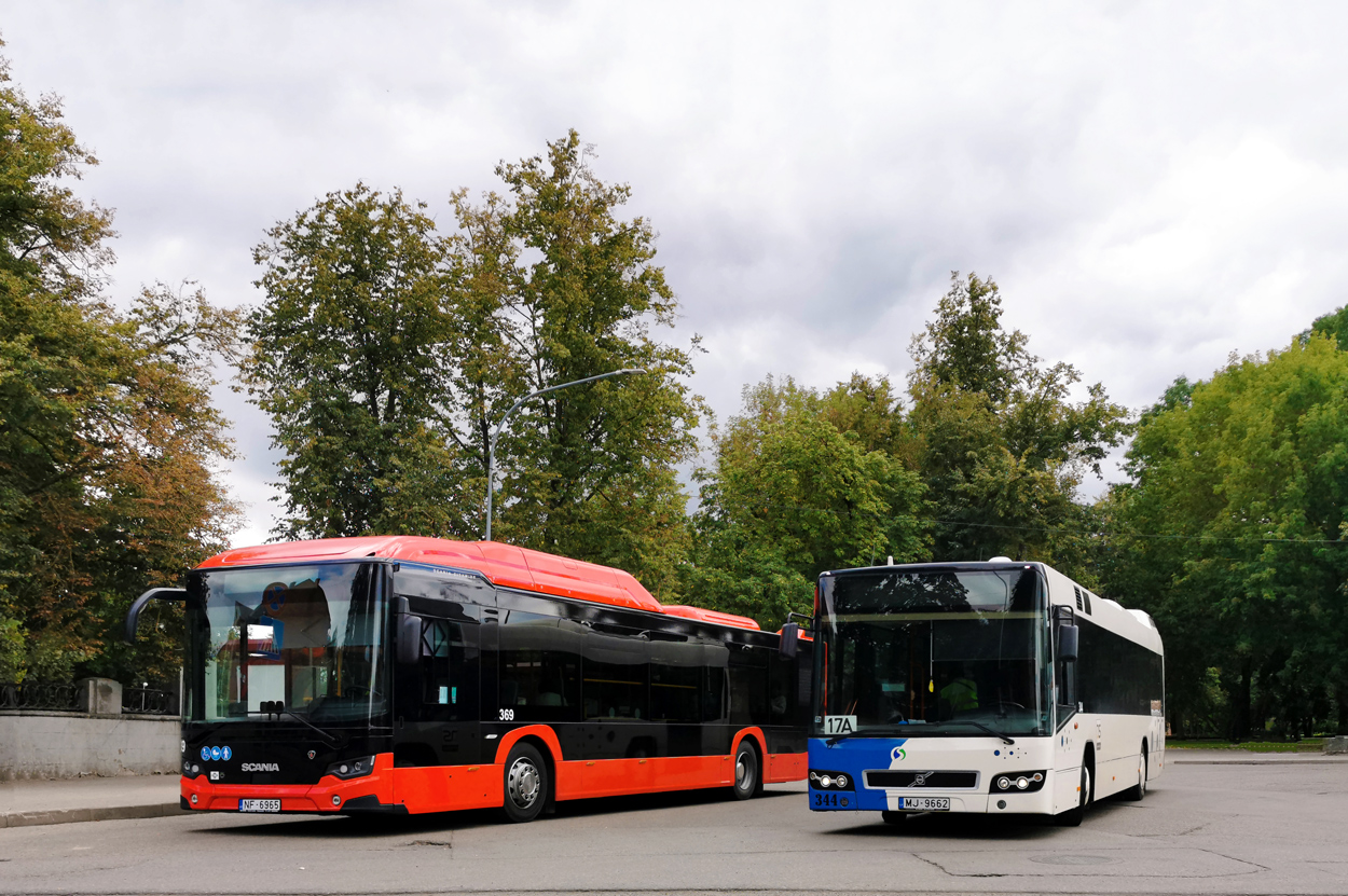 Lotyšsko, Scania Citywide LF II 12.1 č. 369; Lotyšsko, Volvo 7700 č. 344