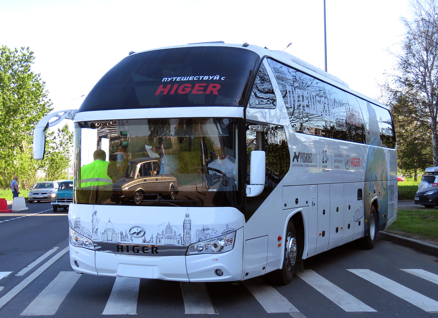 Sankt Petersburg — IV St.Petersburg Retro Transport Parade, May 26, 2018; Sankt Petersburg — New buses