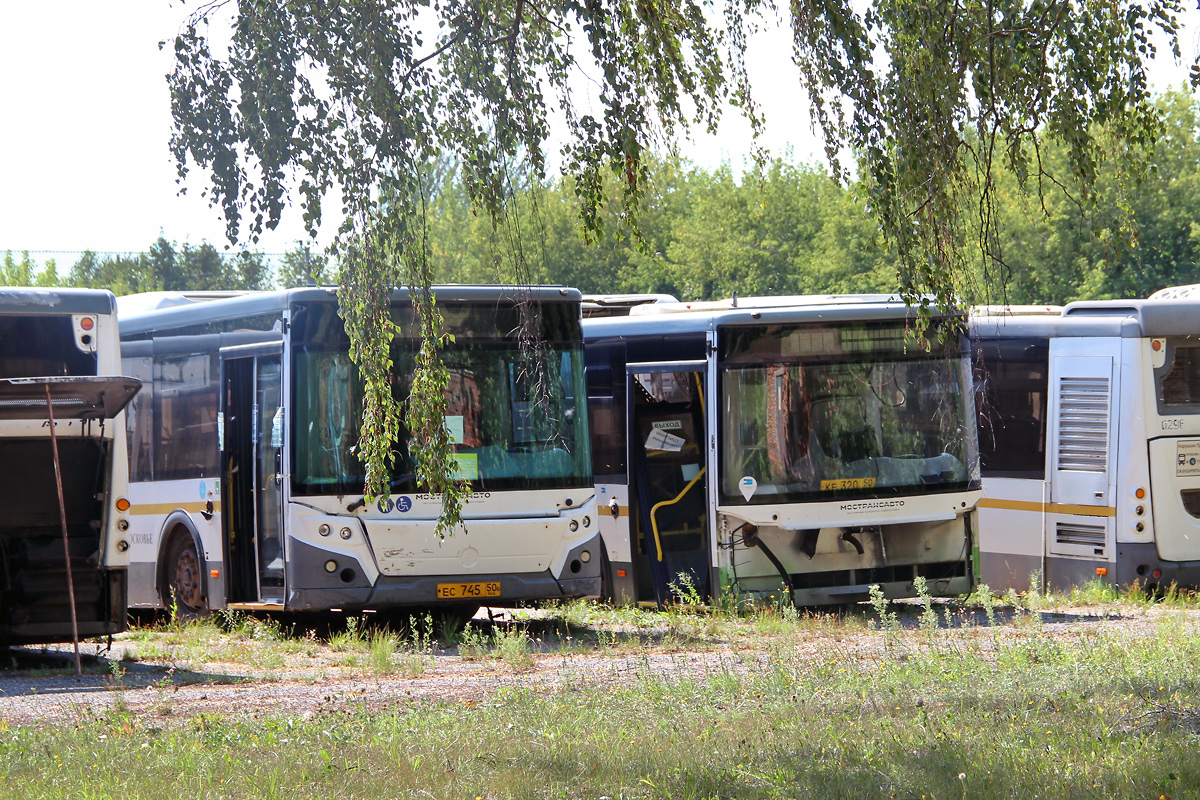 Московская область, ЛиАЗ-5292.22 (2-2-2) № 095033; Московская область, ЛиАЗ-5292.22 (2-2-2) № 091104