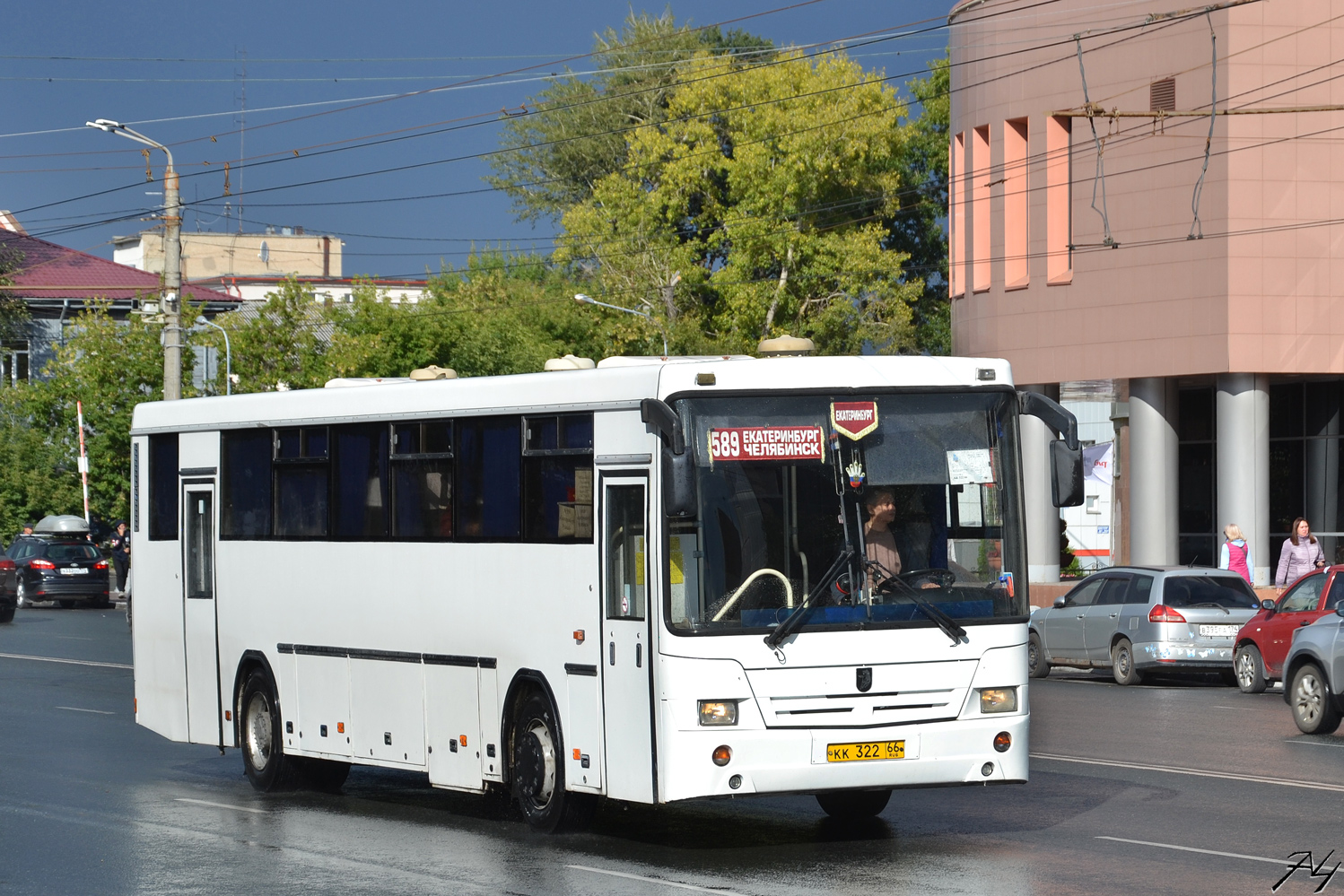 Свердловская область, НефАЗ-5299-10-17 № КК 322 66