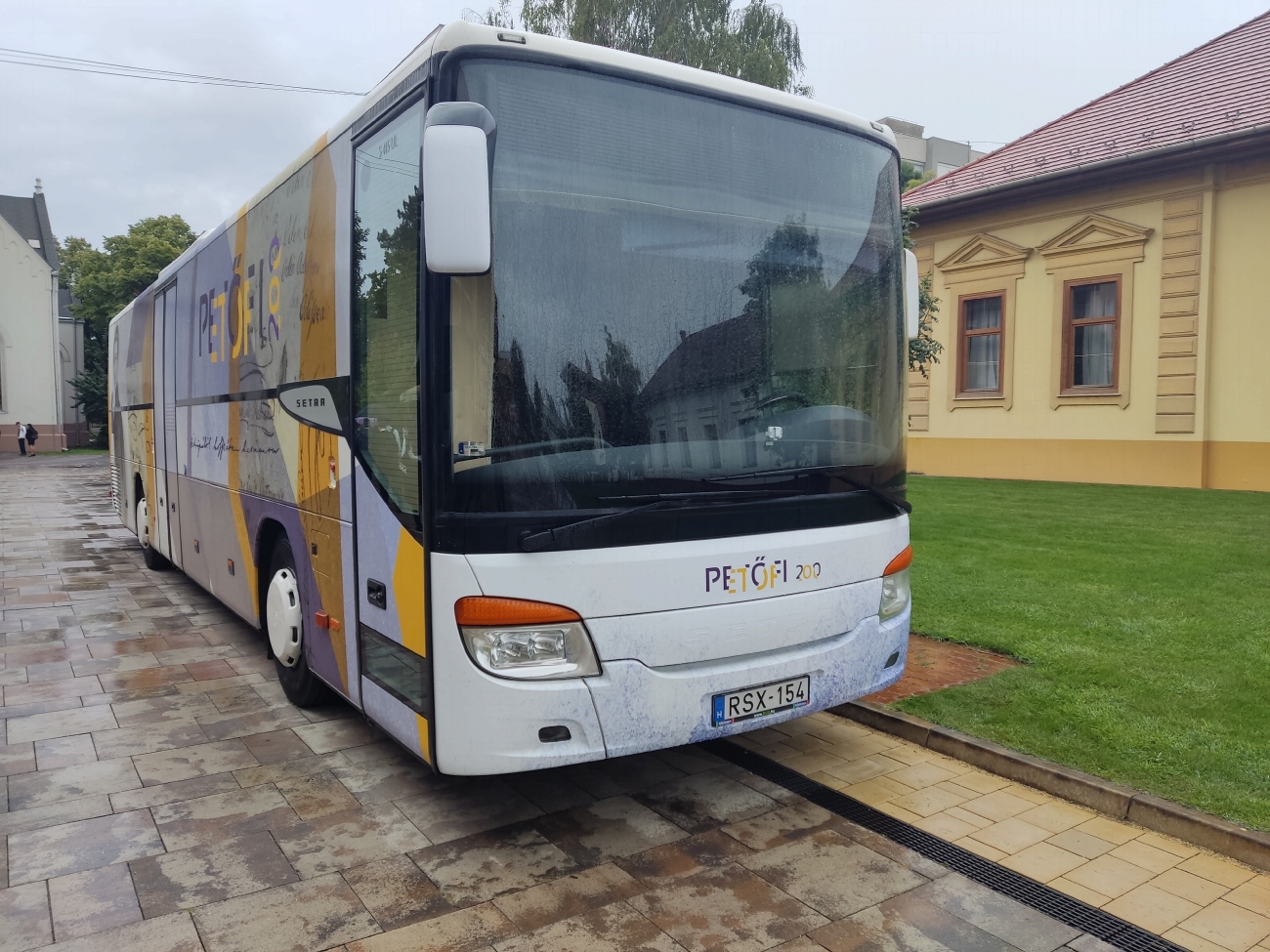 Венгрия, Setra S415UL № RSX-154