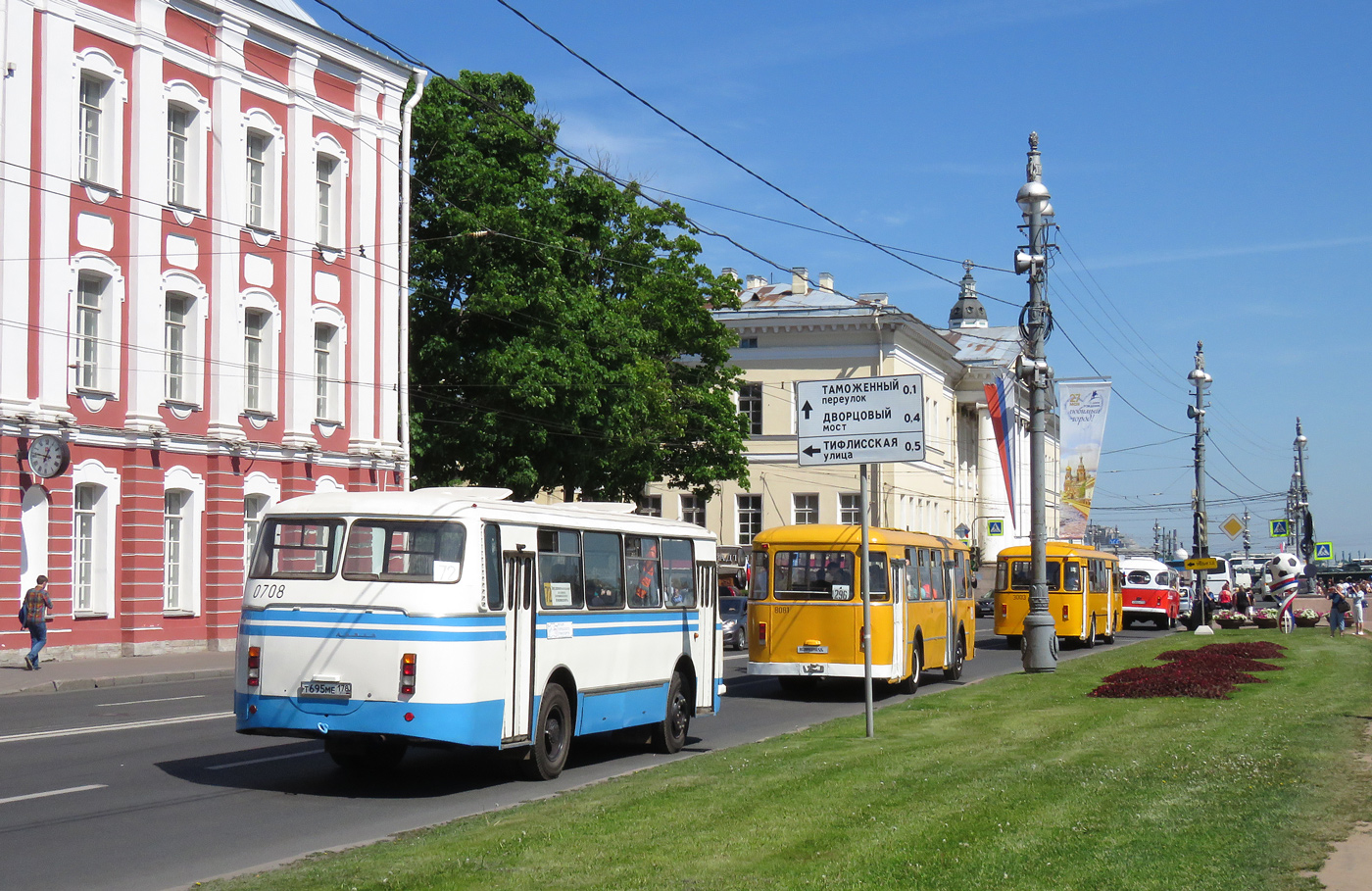 Sankt Peterburgas, LAZ-695N Nr. 0708; Sankt Peterburgas — IV St.Petersburg Retro Transport Parade, May 26, 2018