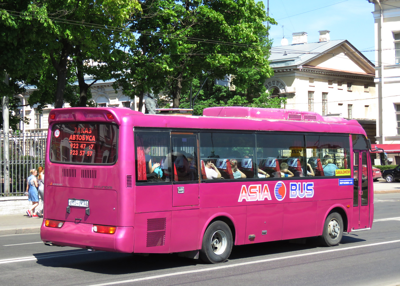 Санкт-Петербург, Hyundai AeroTown № Е 154 ЕК 53