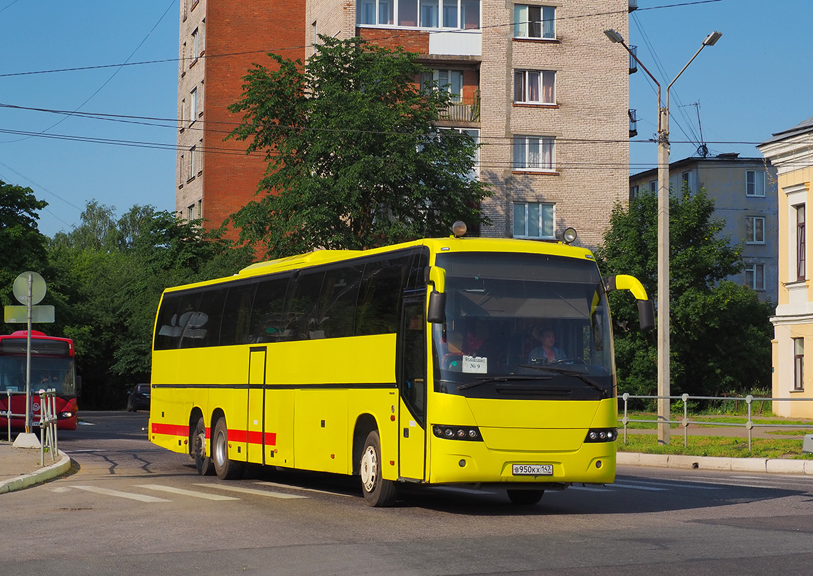 Ленинградская область, Volvo 9700H № В 950 КХ 147