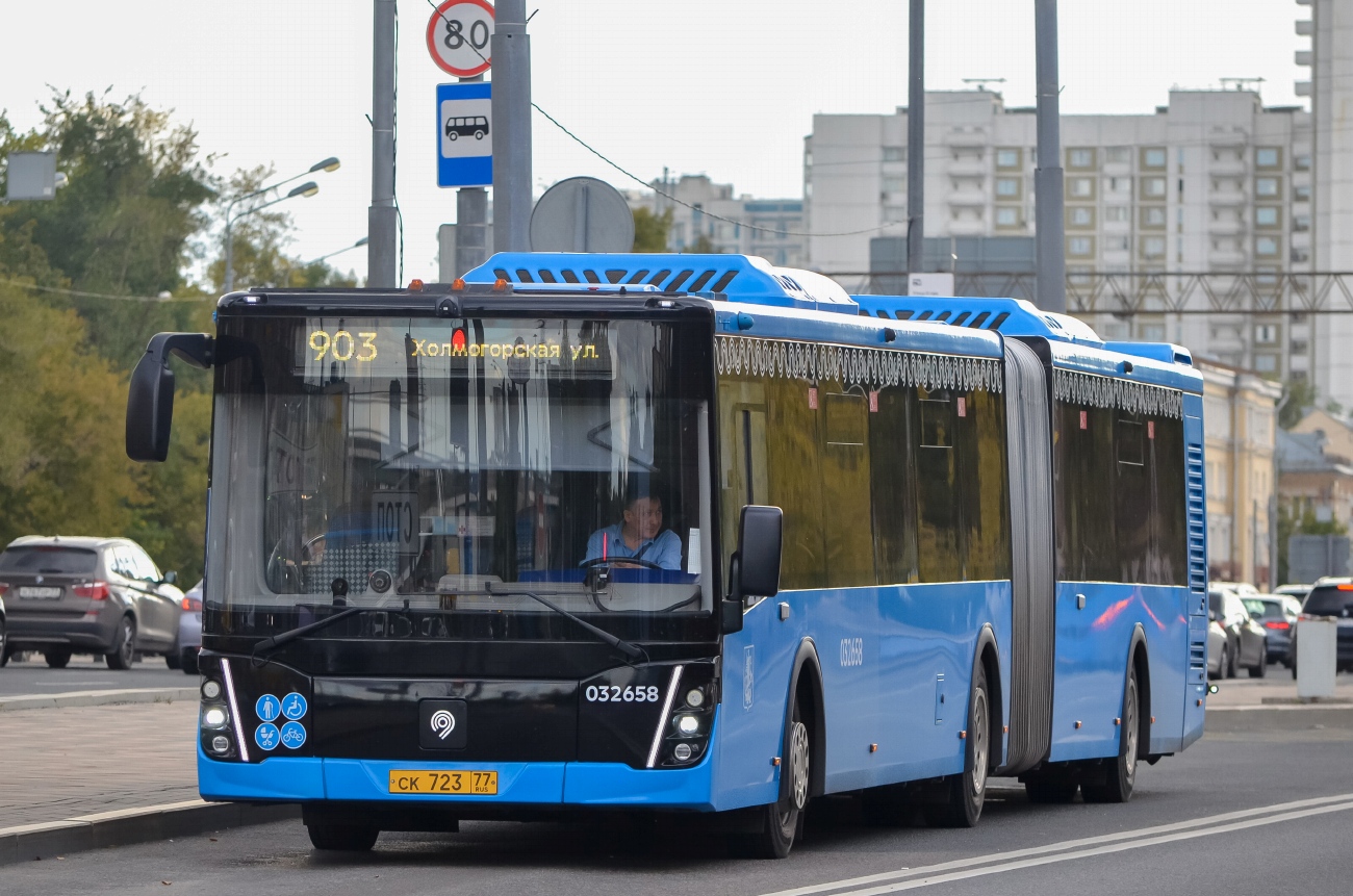 Москва, ЛиАЗ-6213.65 № 032658 Москва, ЛиАЗ-6213.65 № 032658