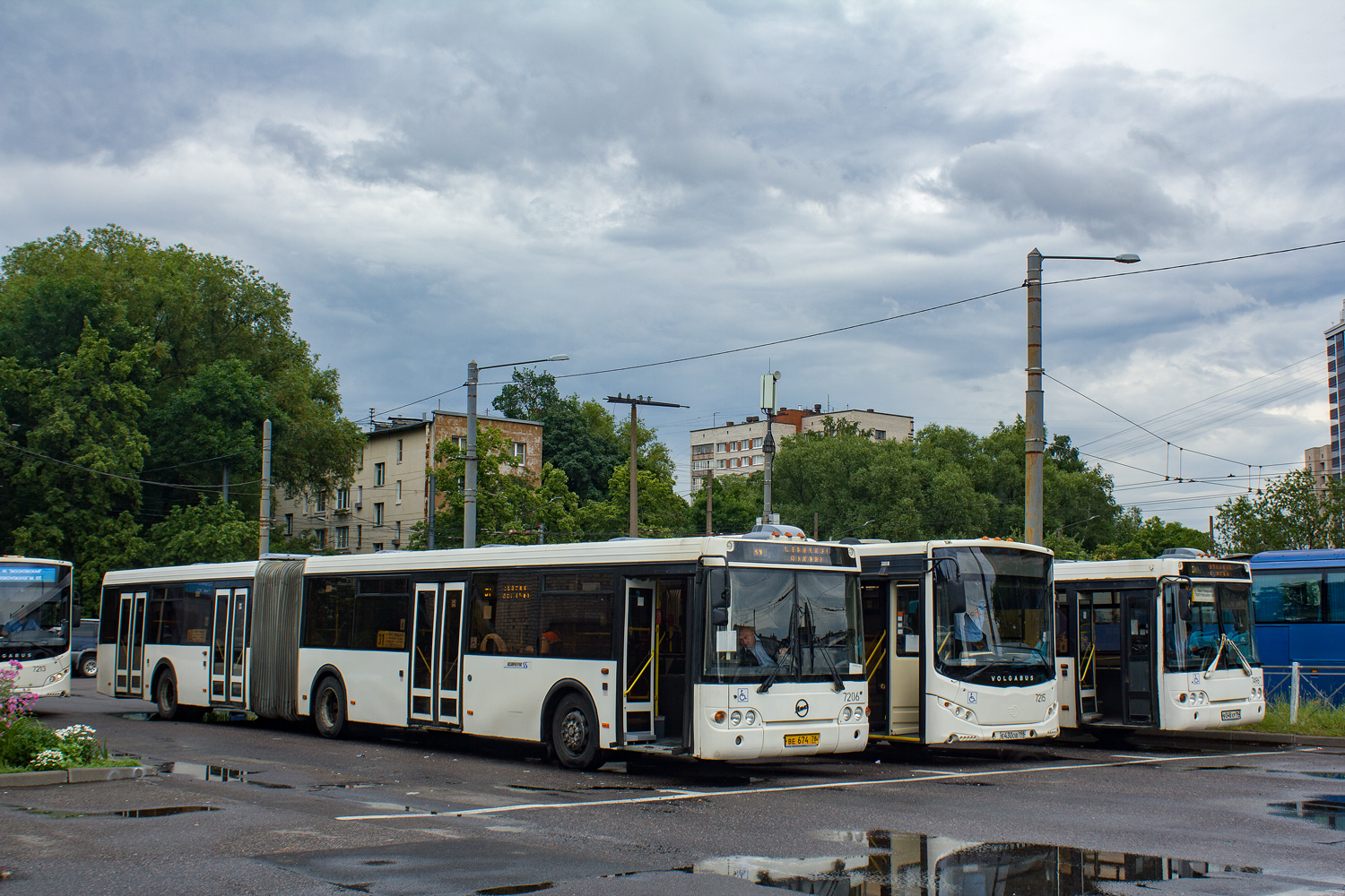 Санкт-Петербург, ЛиАЗ-6213.20 № 7206; Санкт-Петербург — Автобусные станции