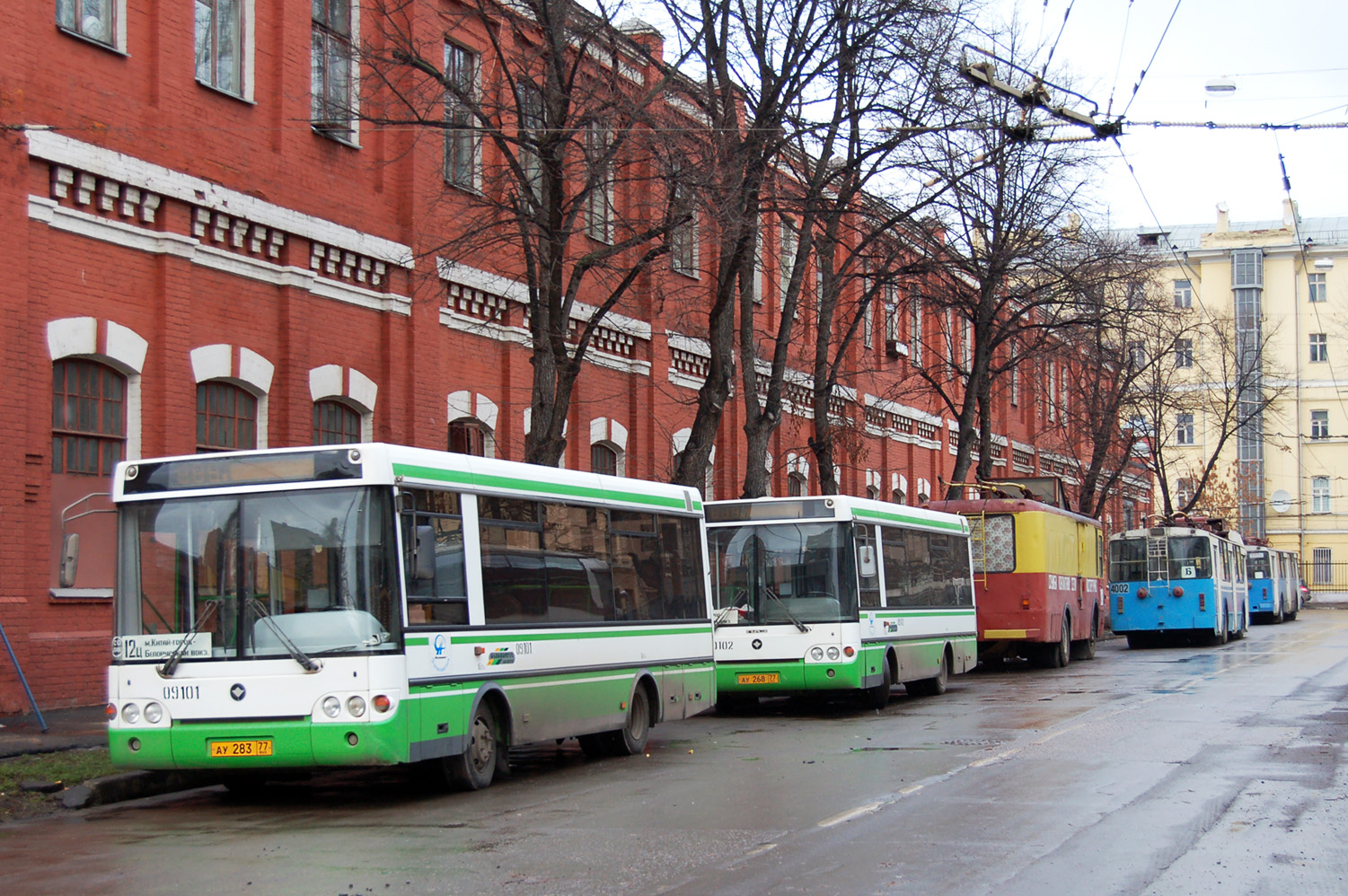 Москва, ПАЗ-3237 № 09101