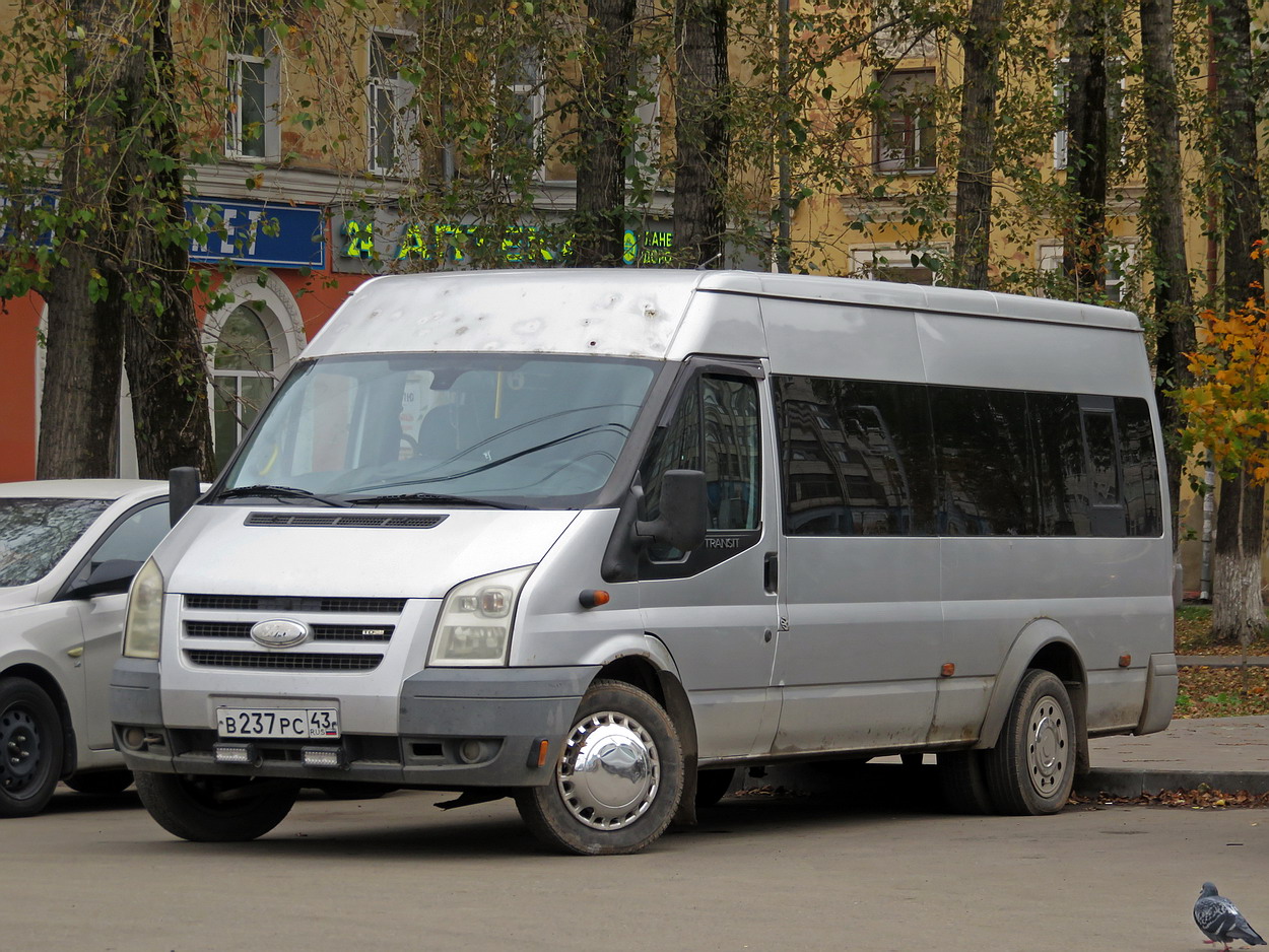 Kirov region, Ford Transit č. В 237 РС 43