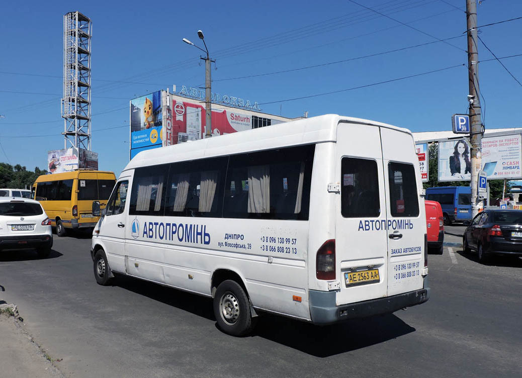 Dnipropetrovská oblast, Mercedes-Benz Sprinter č. AE 2563 AA