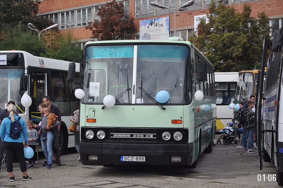 Ουγγαρία, Ikarus 256.42 # SCZ-898; Ουγγαρία — 16. Ikarus Nap, Budapest Mátyásföld (2022)