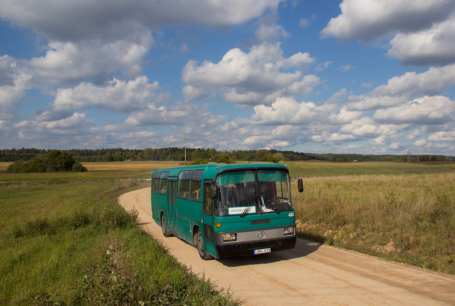 Литва, Mercedes-Benz O303-11ÜHE № 452