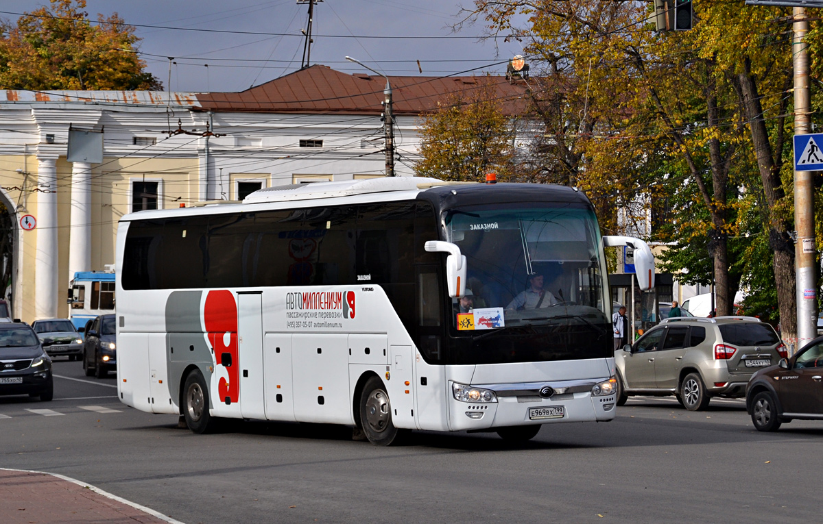 Москва, Yutong ZK6122H9 № Е 969 ВХ 799