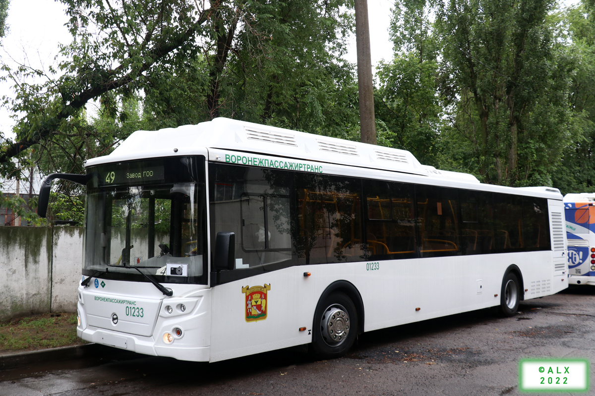 Воронежская область, ЛиАЗ-5292.67 (CNG) № 01233