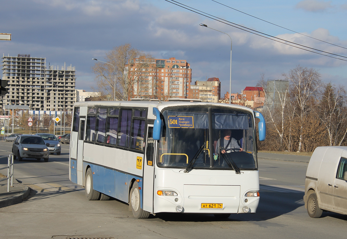 Челябинская область, КАвЗ-4238-00 № АТ 621 74