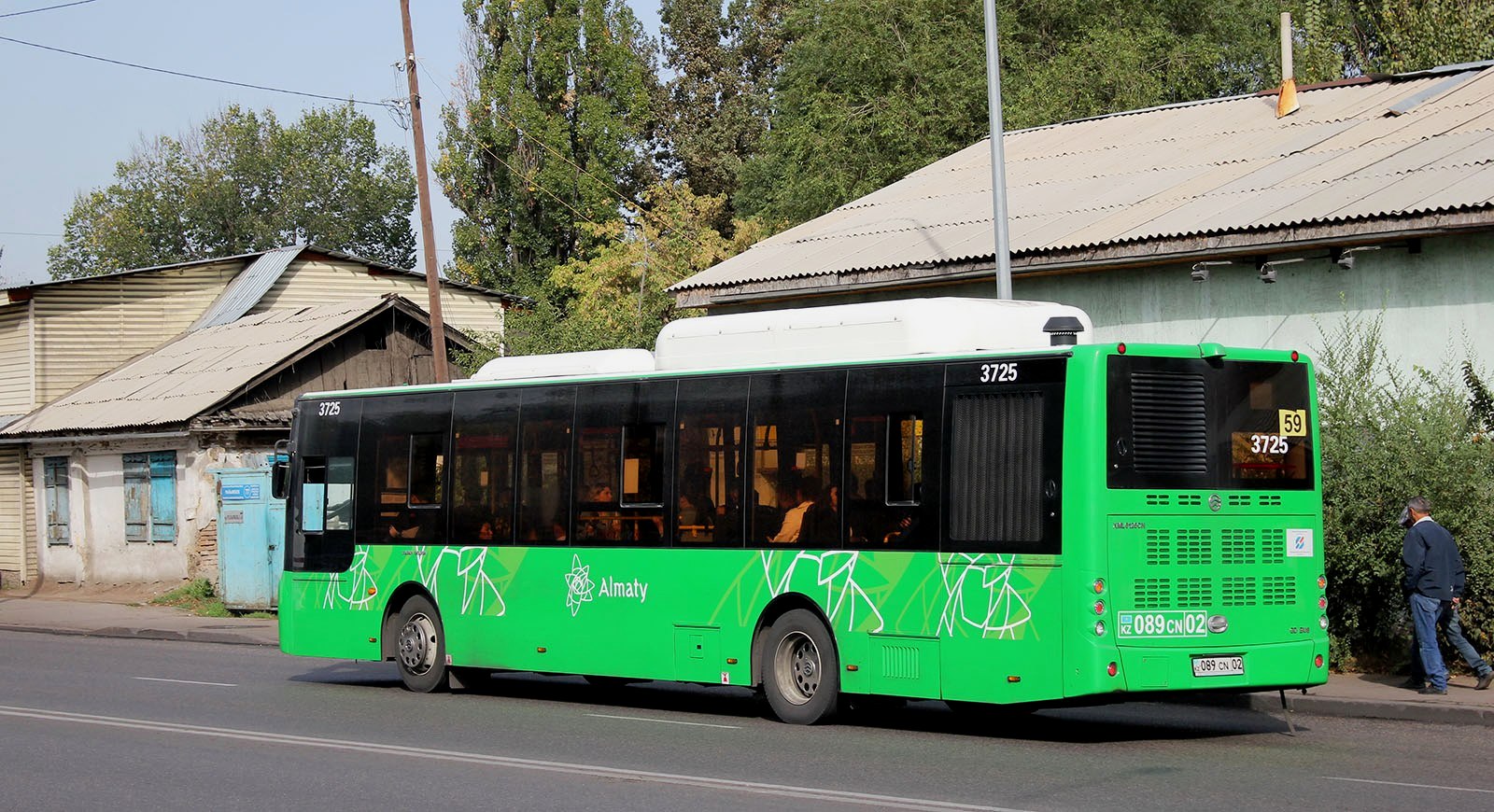 Almaty, Golden Dragon XML6125CN (Hyundai Trans Auto) č. 3725