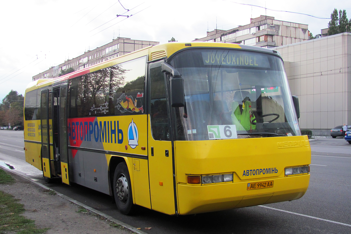 Днепропетровская область, Neoplan N316Ü Transliner № AE 9942 AA