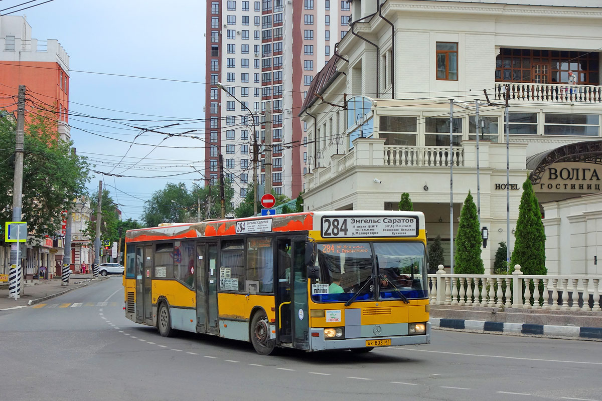 Саратовская область, Mercedes-Benz O405N2 № АХ 803 64