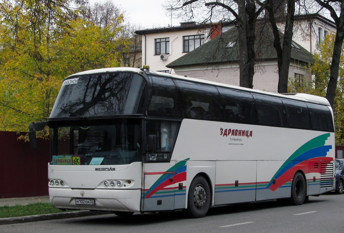 Bryansk region, Neoplan N1116 Cityliner č. М 102 ЕМ 32
