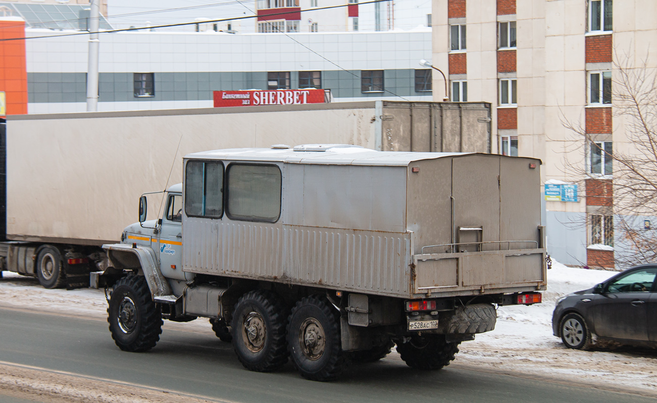 Башкортостан, Урал-3255* № Р 528 АС 102