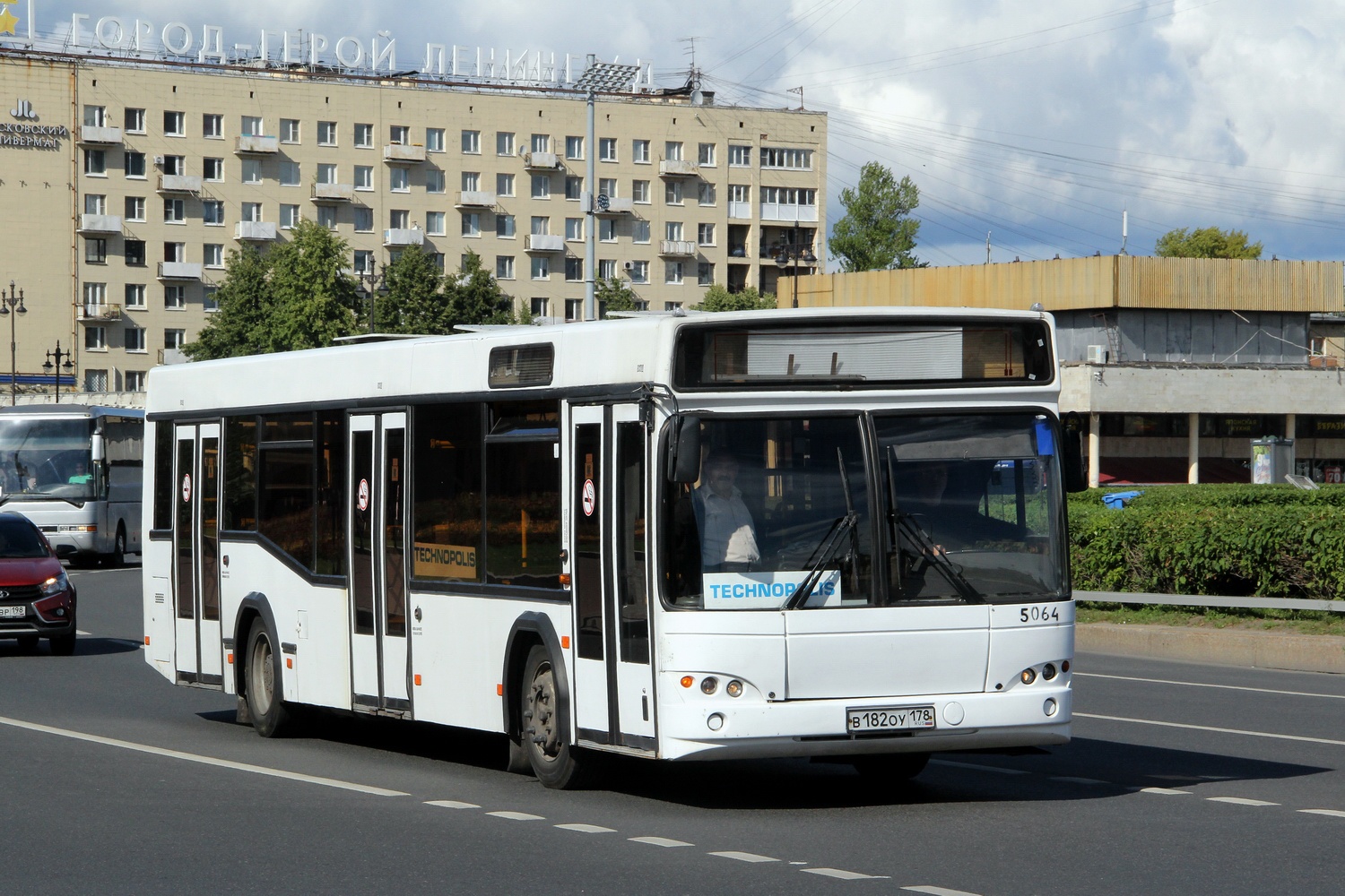 Санкт-Петербург, МАЗ-103.485 № n064