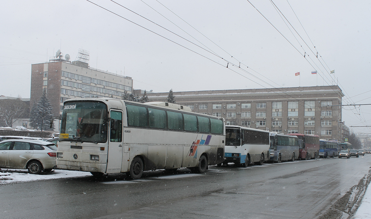 Челябинская область, Mercedes-Benz O303-15RHD № Р 671 ХА 174; Челябинская область — Разные фотографии