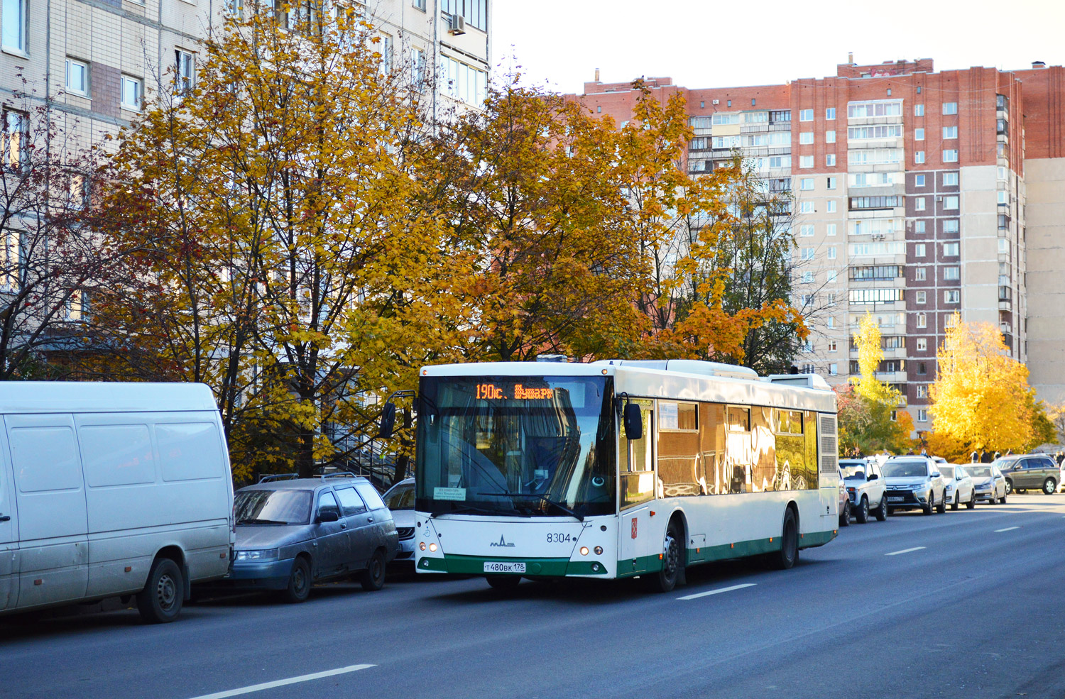 Sankt Petersburg, MAZ-203.085 Nr 8304