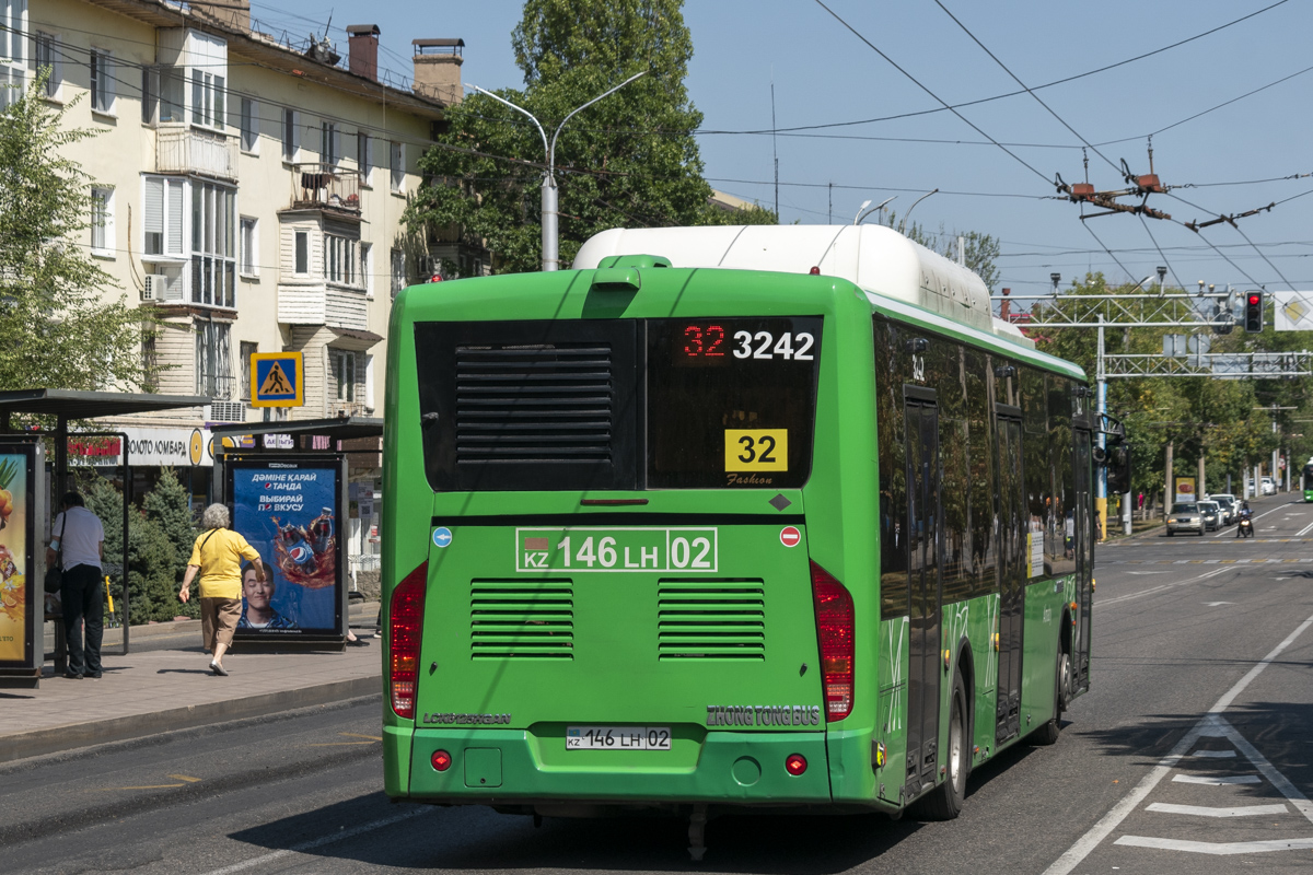 Алматы, Zhong Tong LCK6125HGAN № 3242