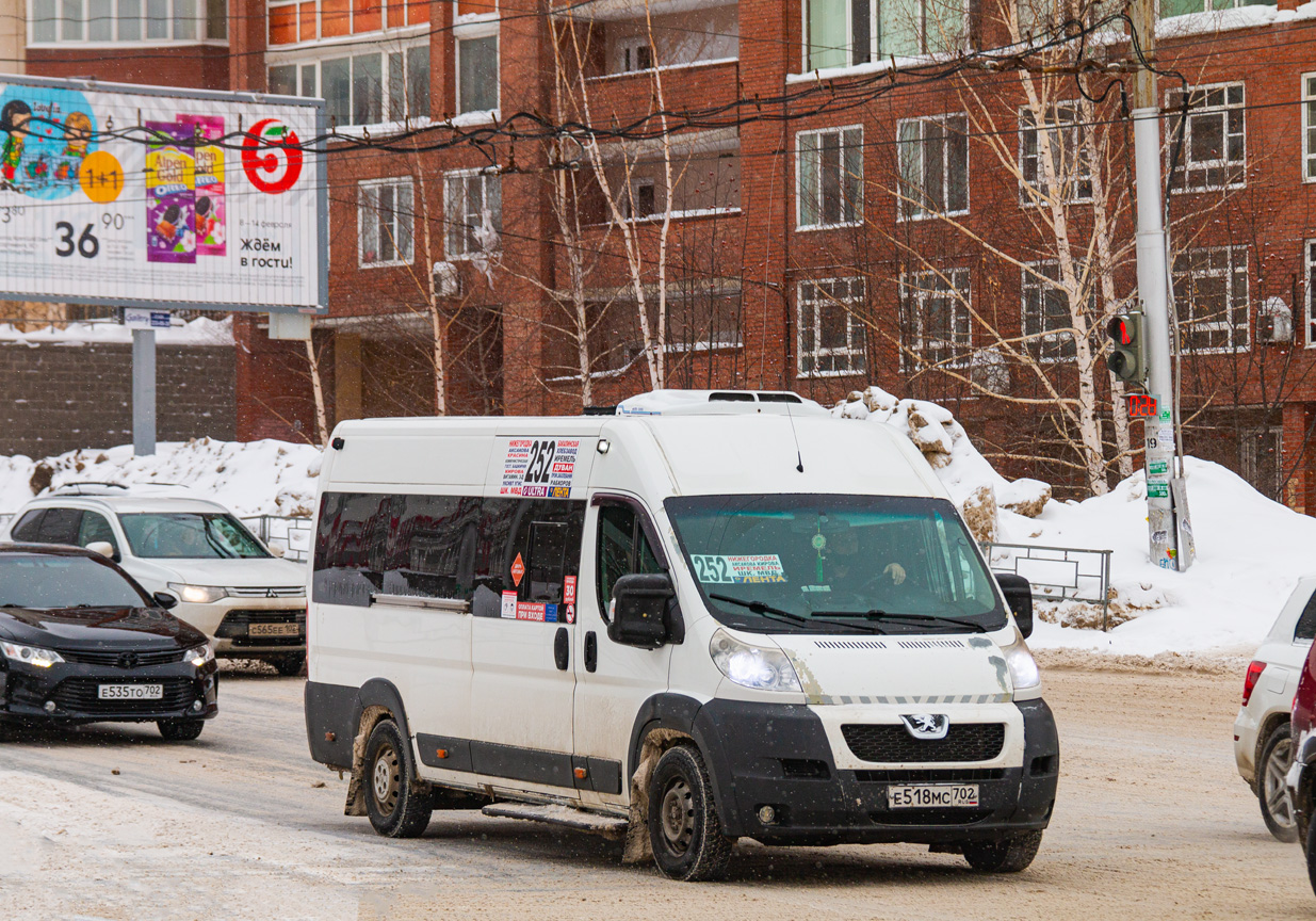 Башкортостан, Нижегородец-2227SK (Peugeot Boxer) № Е 518 МС 702