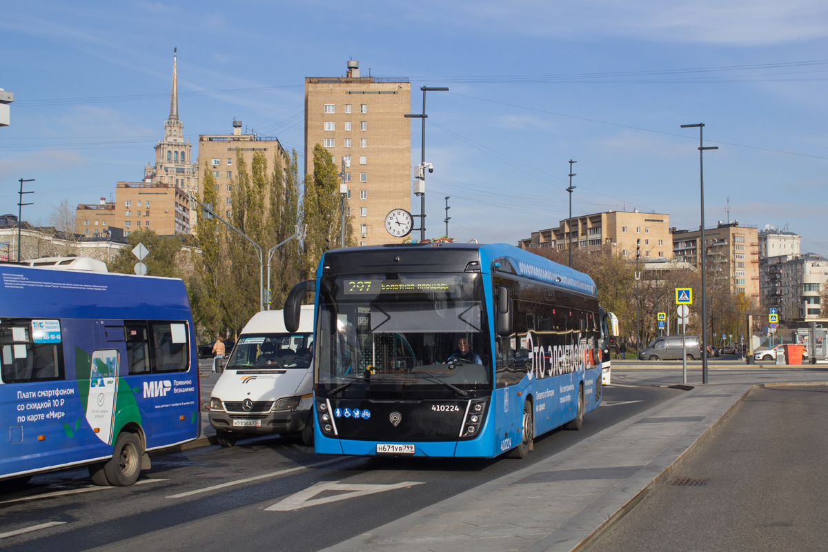 Москва, КАМАЗ-6282 № 410224