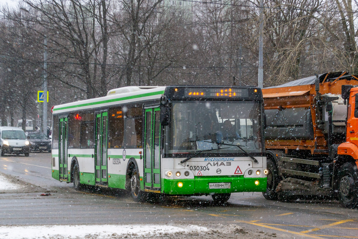 Москва, ЛиАЗ-5292.22-01 № 030304