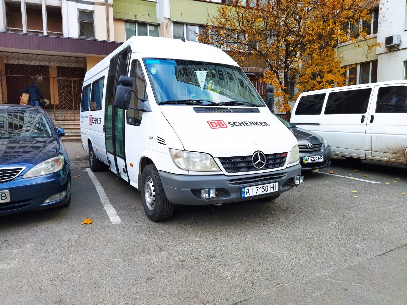 Kyjevská oblast, VDL Kusters MidCity č. AI 7150 HI