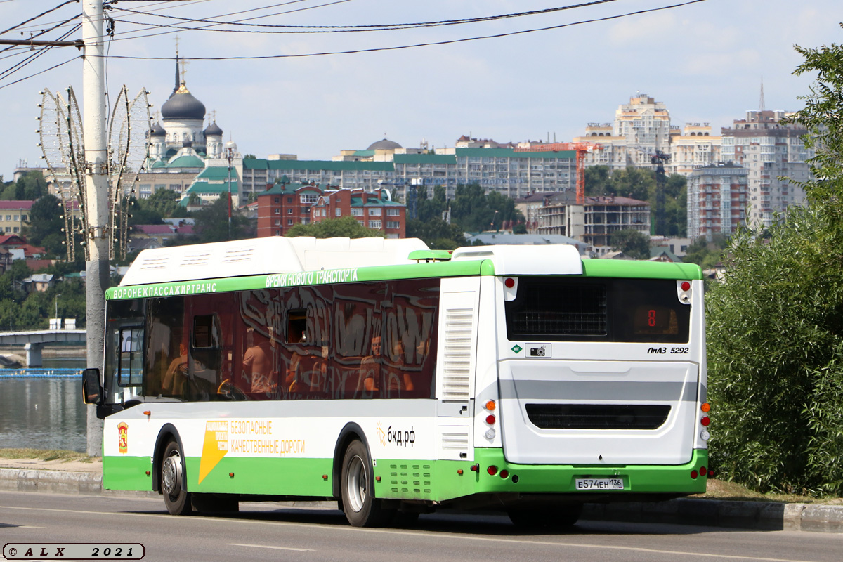 Воронежская область, ЛиАЗ-5292.67 (CNG) № Е 574 ЕН 136