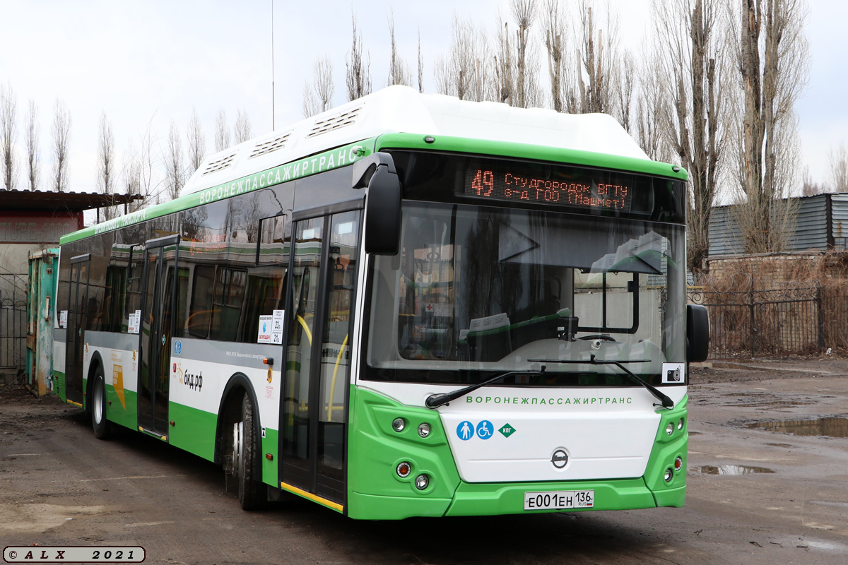 Воронежская область, ЛиАЗ-5292.67 (CNG) № Е 001 ЕН 136