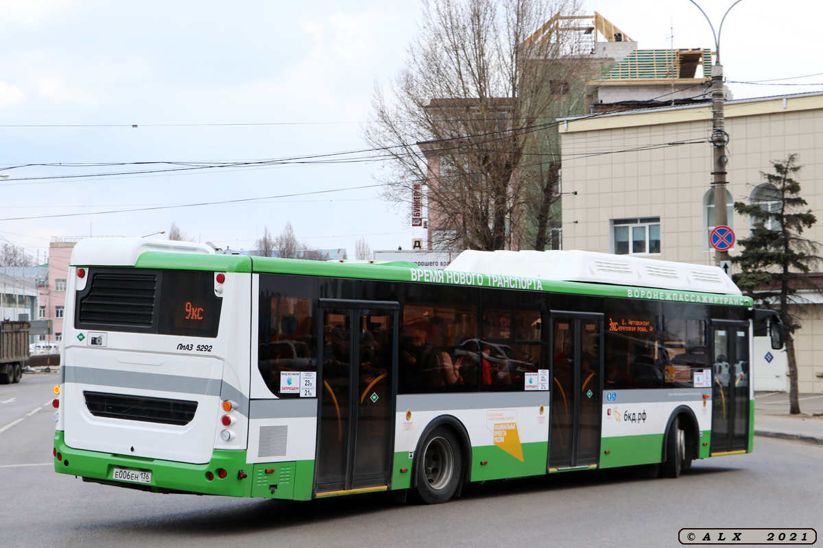 Воронежская область, ЛиАЗ-5292.67 (CNG) № Е 006 ЕН 136