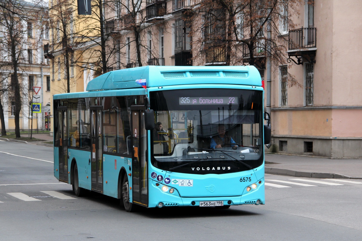 Petrohrad, Volgabus-5270.G4 (CNG) č. 6575