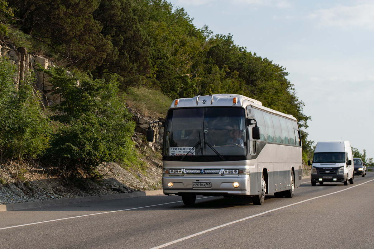 Краснодарский край, Kia Granbird № С 201 КА 163