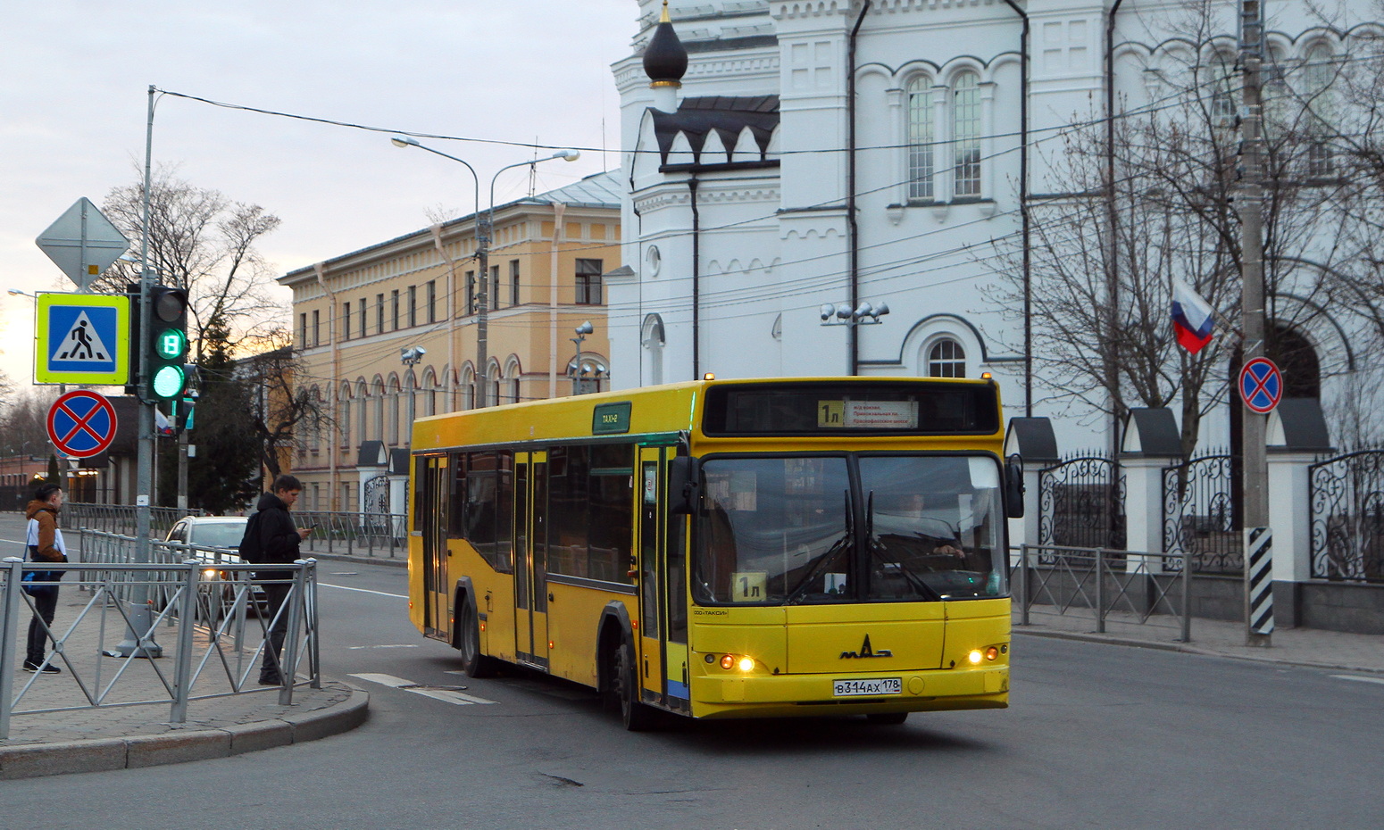 Санкт-Петербург, МАЗ-103.465 № В 314 АХ 178