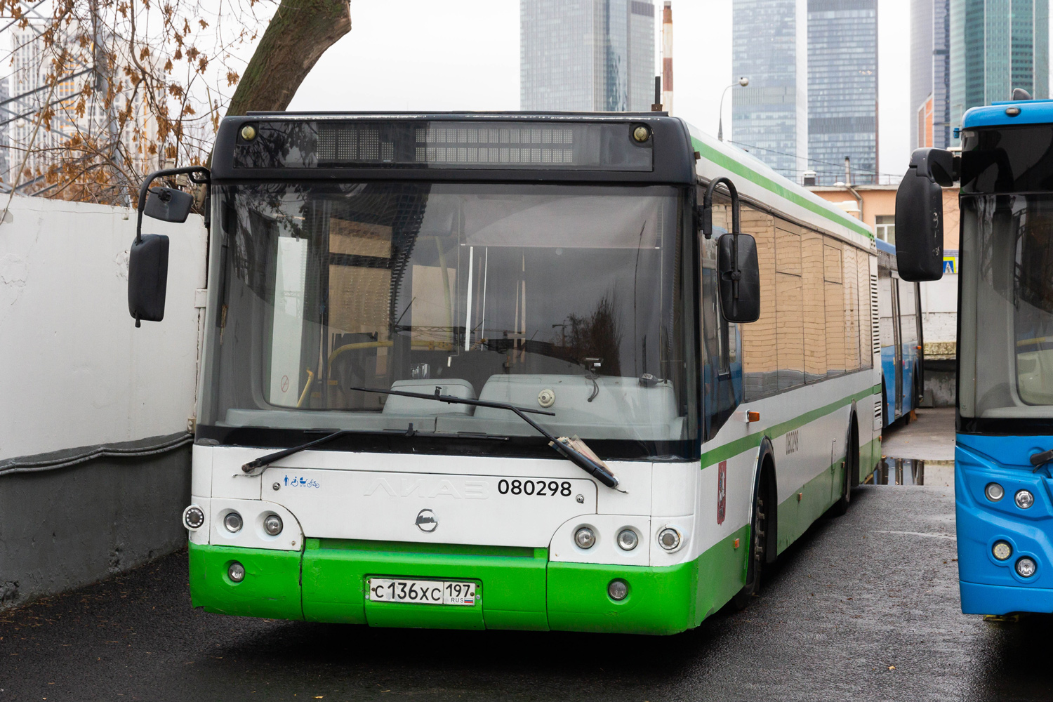 Moskau, LiAZ-5292.22 (2-2-2) Nr. 080298