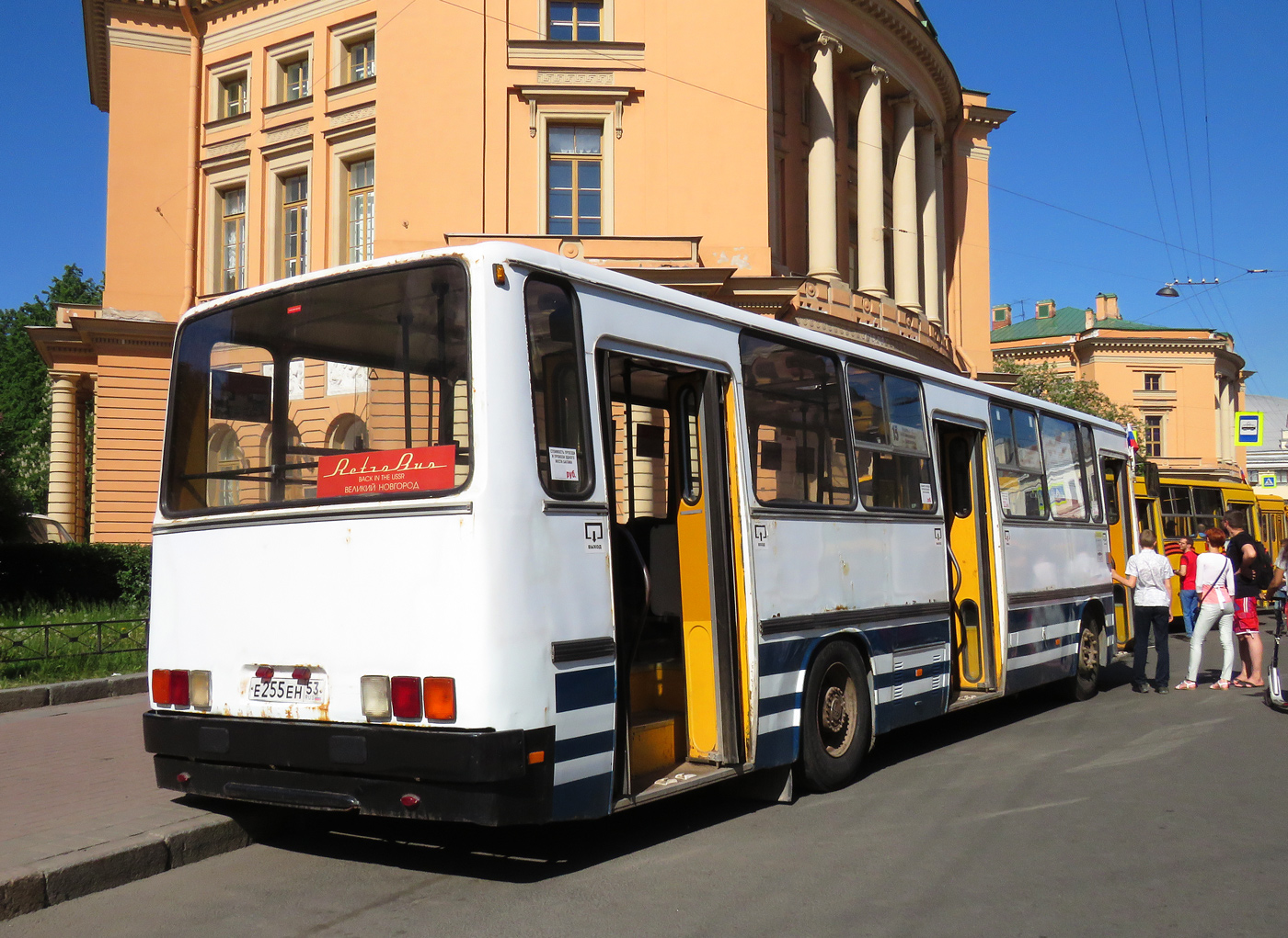 Новгородская область, Ikarus 263.01 № Е 255 ЕН 53; Санкт-Петербург — IV Петербургский парад ретро-транспорта 26 мая 2018 г.