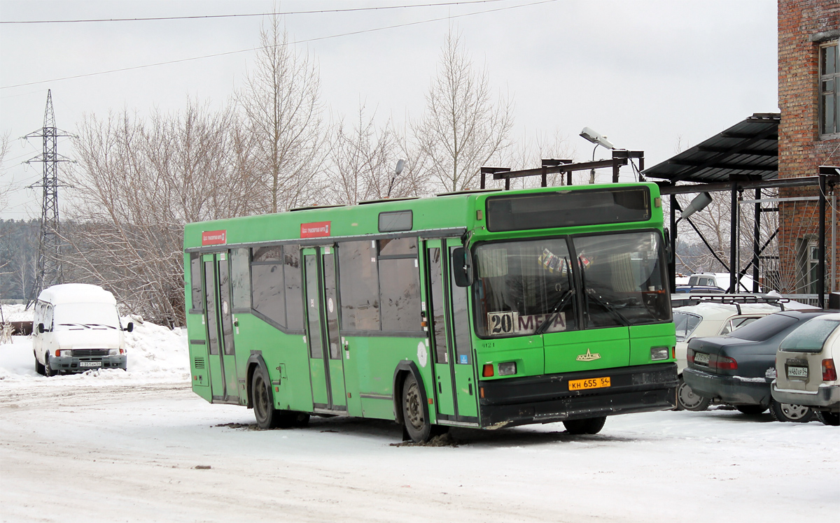 Новосибирская область, МАЗ-104.021 № 4121