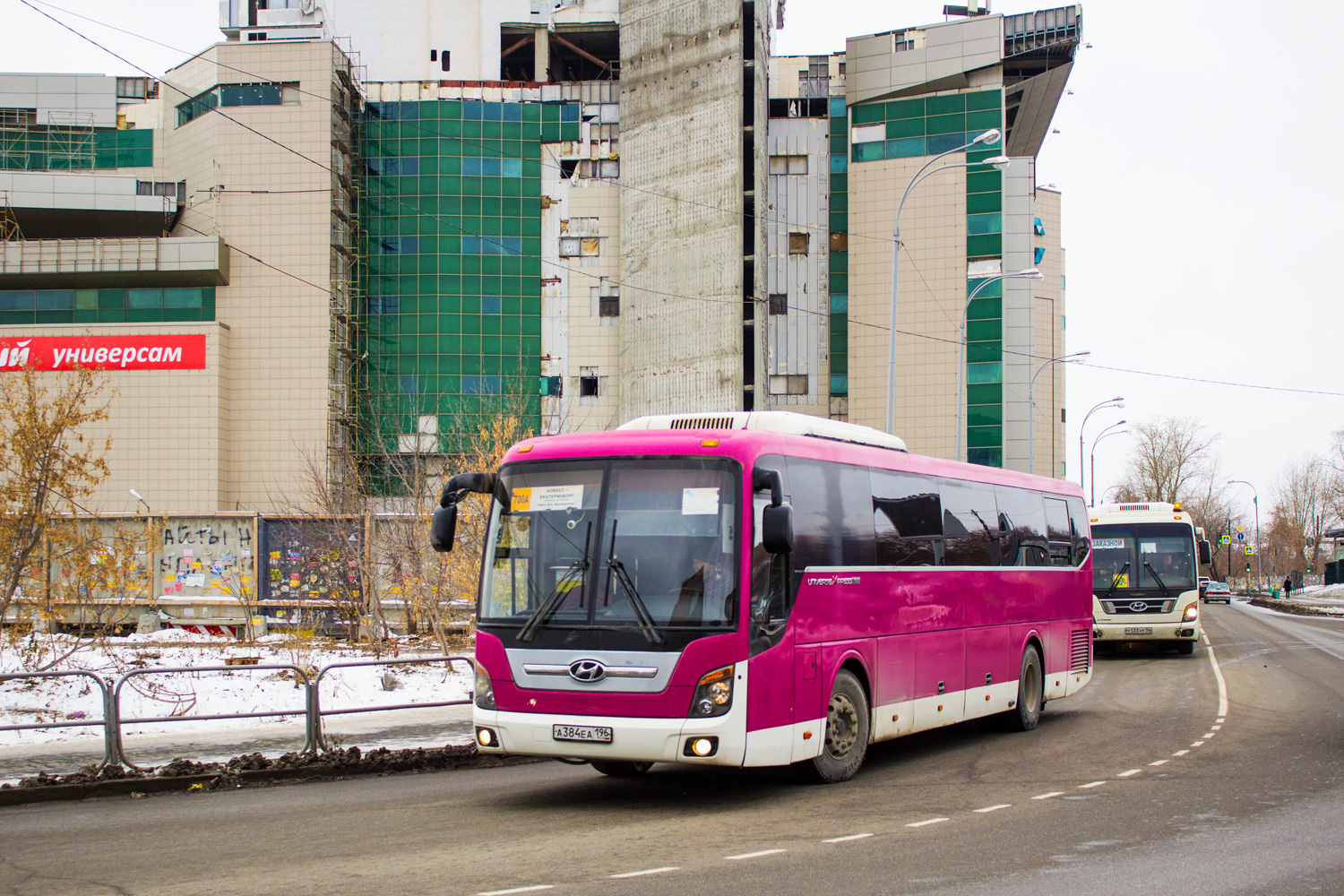 Свердловская область, Hyundai Universe Xpress Noble № А 384 ЕА 196