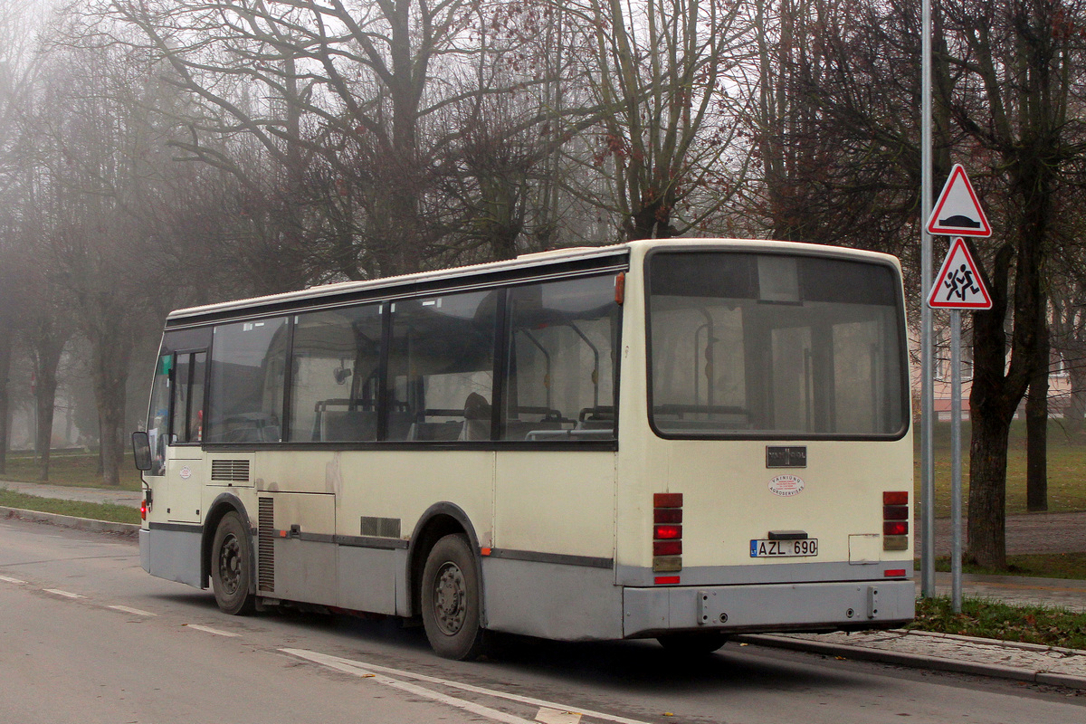 Литва, Van Hool A508 № AZL 690