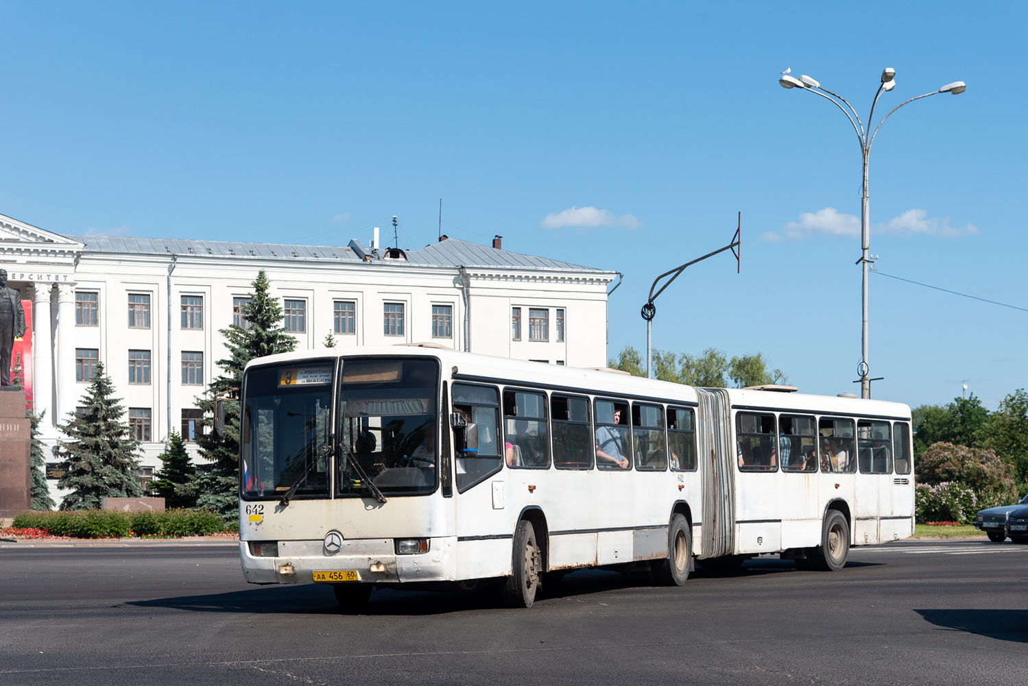 Псковська область, Mercedes-Benz O345G № 642