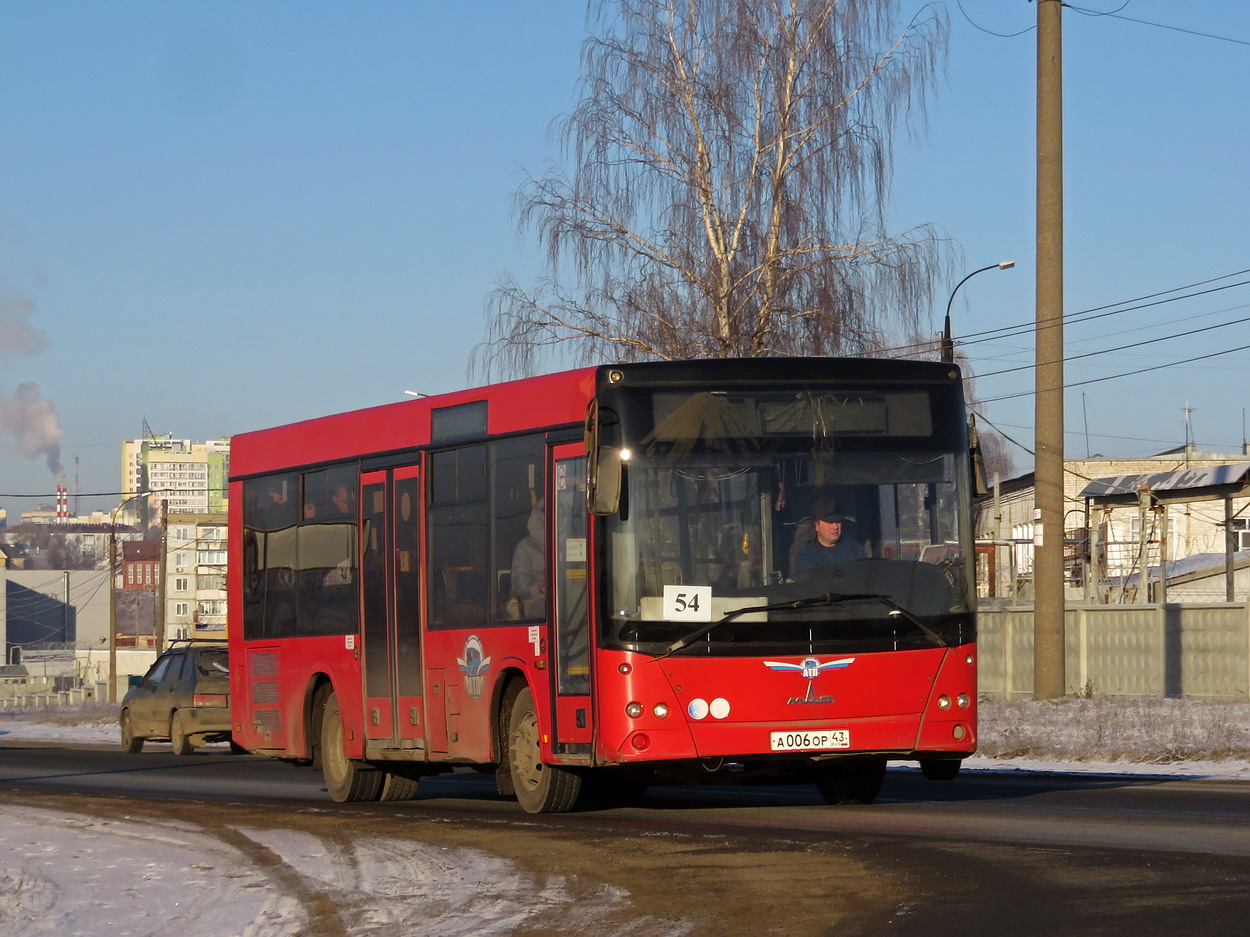 Кировская область, МАЗ-206.068 № А 006 ОР 43