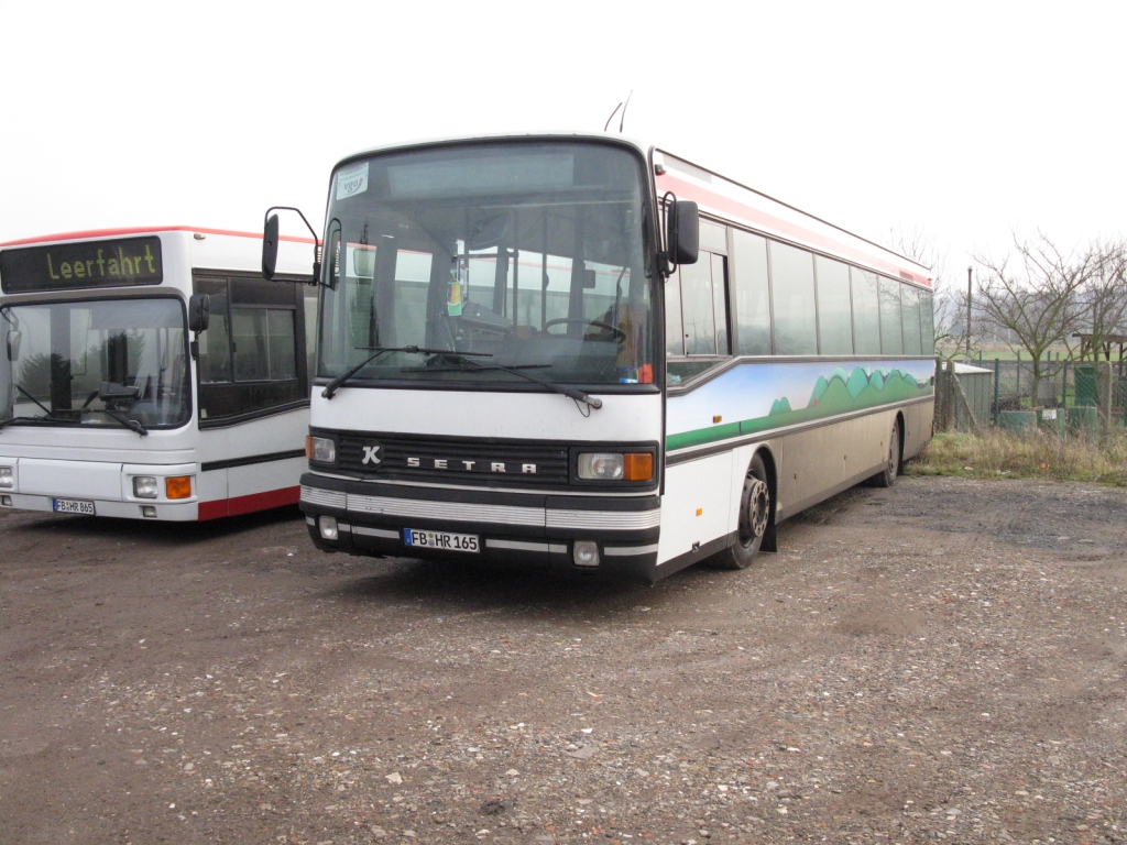 Гессен, Setra S215SL № FB-HR 165